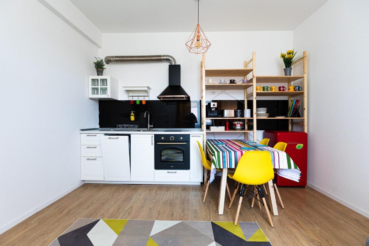 Colorful & Cozy Condo Cluj Napoca Bagian luar foto